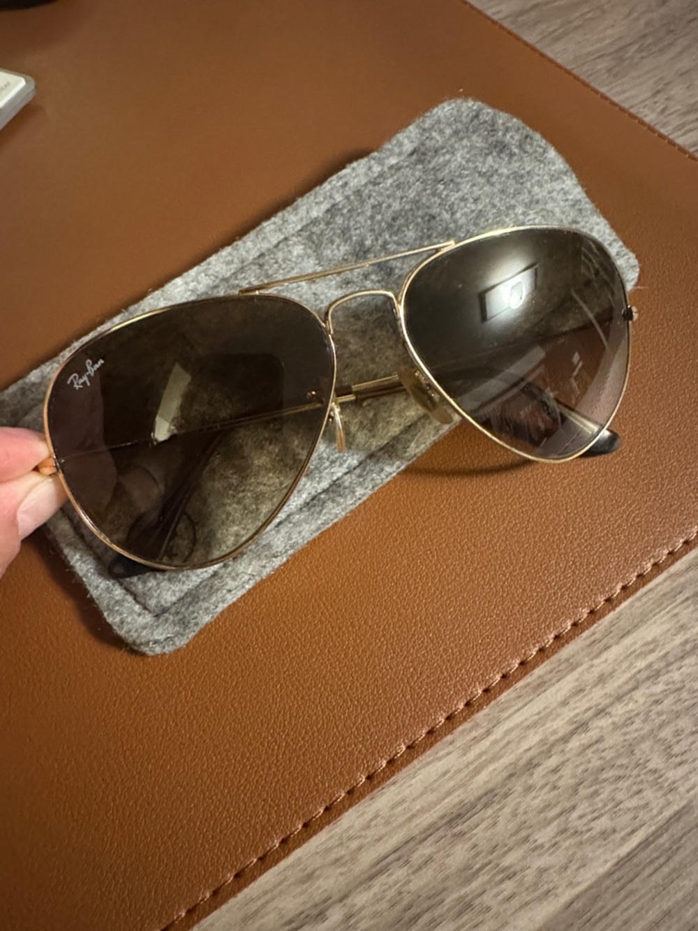 Ray-Ban Gold Frame Aviator Sunglasses